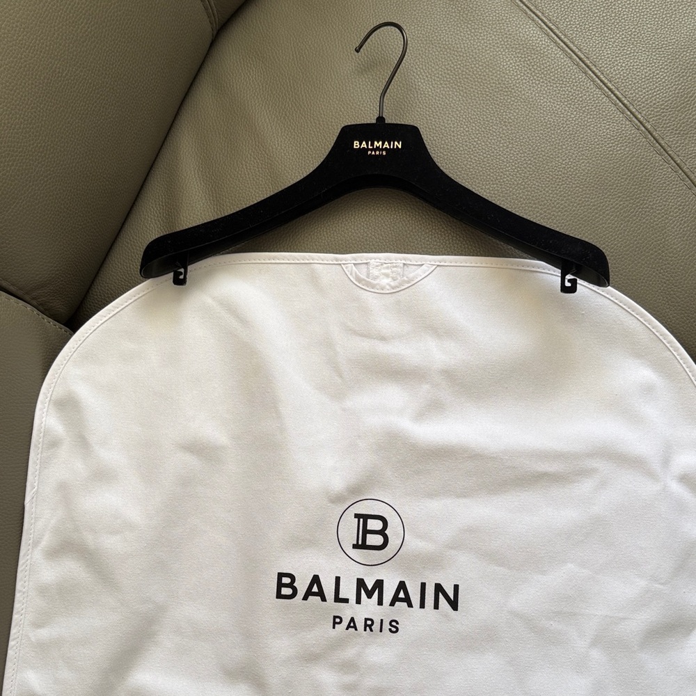 NEW BALMAIN Garment Cover/bag w/hanger for men’s suits,dresses,jackets UNISEX